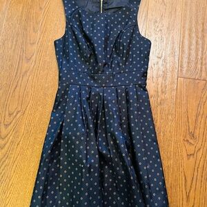 Sleeveless Black and Gold A-Line Midi Cocktail‎ Dress